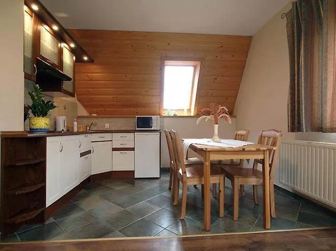 아파트 Kanada 자코파네